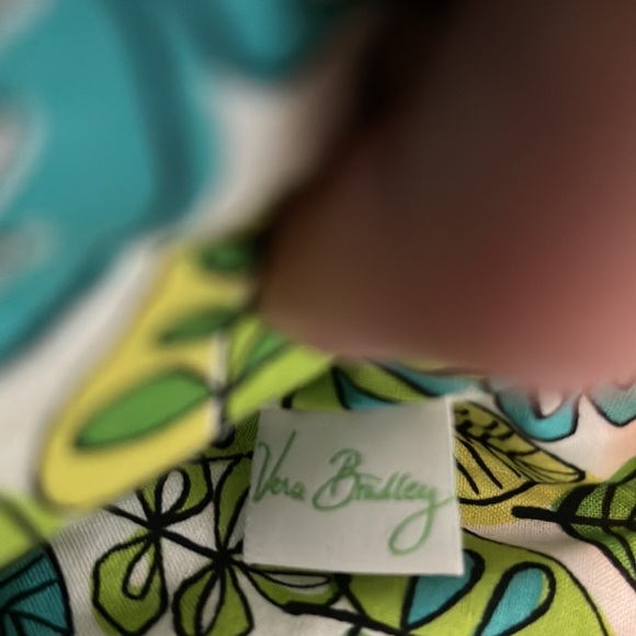 Vera Bradley mother daughter purses. Never used. Like new. Limes up pattern. - Picture 9 of 9